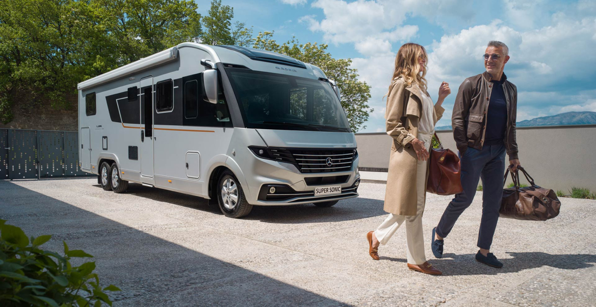 ビジネスで活躍するキャンピングカー